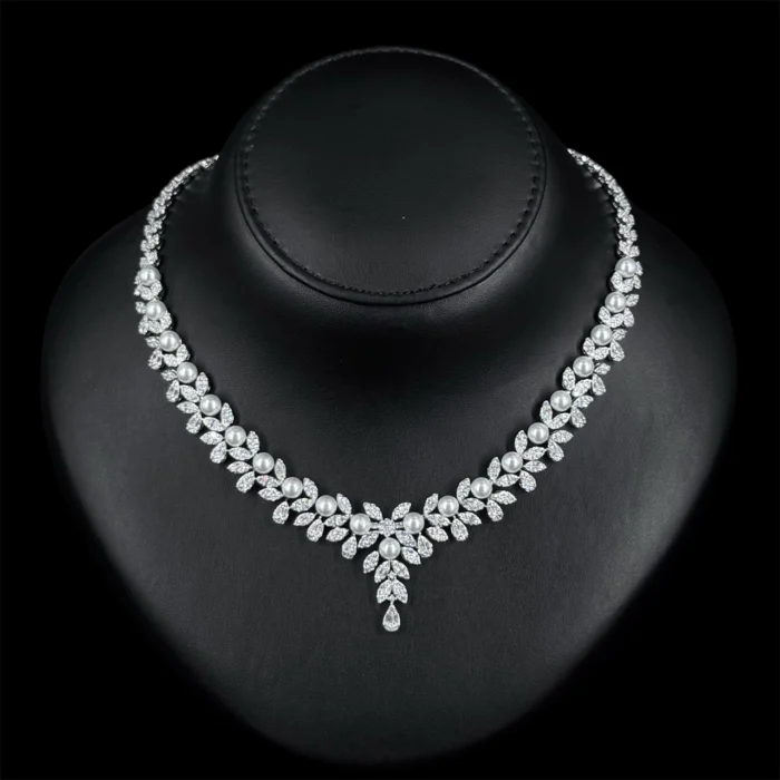 ⁦ايما طقم زركون أبيض كامل مطلي بالروديوم عالي الجودة⁩ - الصورة ⁦3⁩