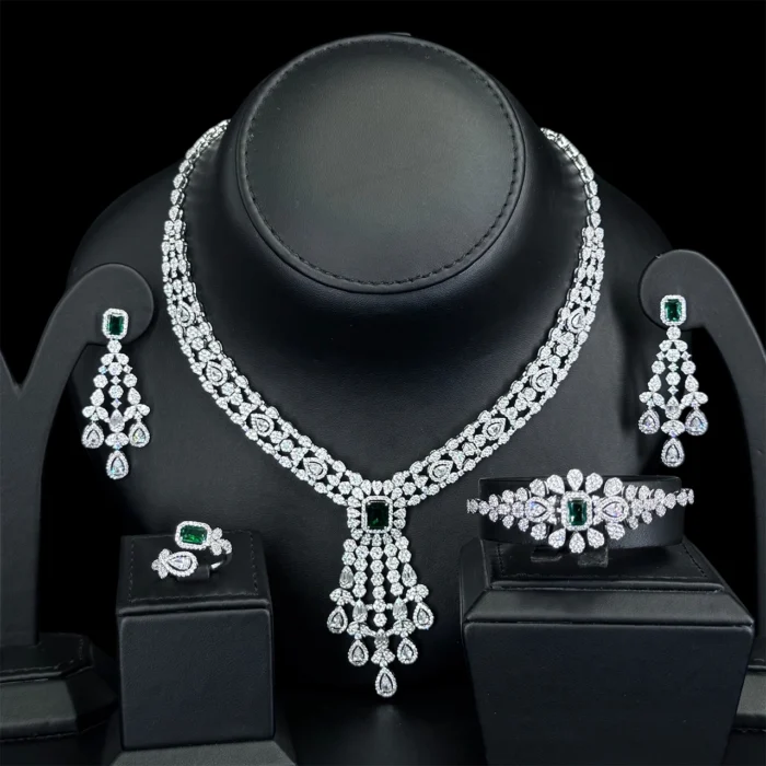 ⁦ديانا طقم زركون أخضر كامل مطلي بالروديوم الجوده⁩ - الصورة ⁦2⁩