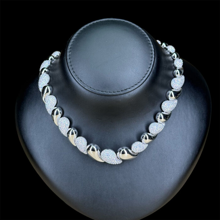 ⁦إيلان طقم كامل من الزركون الأبيض مطلي بالروديوم عالي الجودة⁩ - الصورة ⁦3⁩